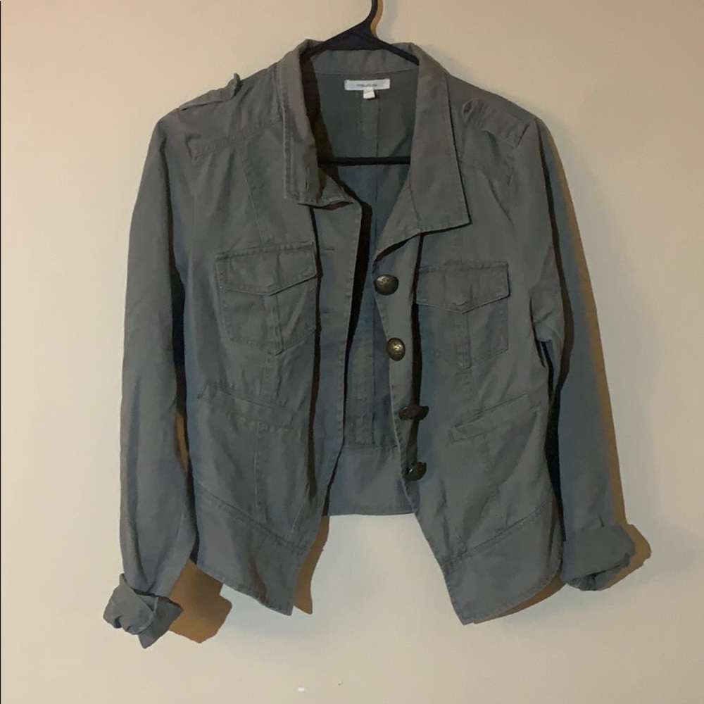 Cropped Utility jacket